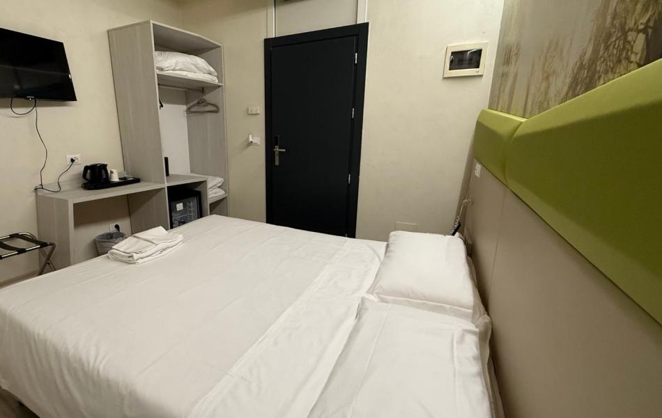 Camera classic Matrimoniale-dependance 